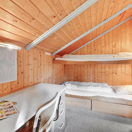 3 Bedroom Cozy In Tarm Сasa de vacaciones *