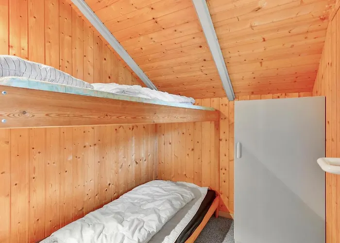 Skovbrynet Iv * Tarm